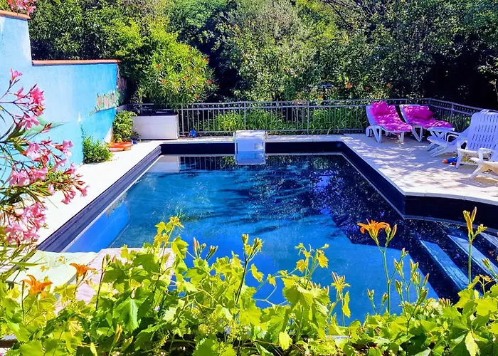 80 M2 Independant 4 Personnes Direct Gare Ou Aeroport Jardin Piscine
